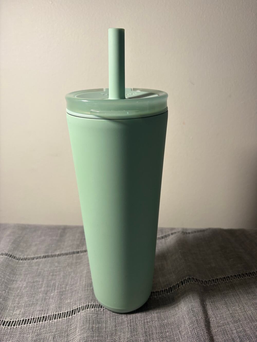 Reduce Brand Halo Tumbler 24oz Green non spill